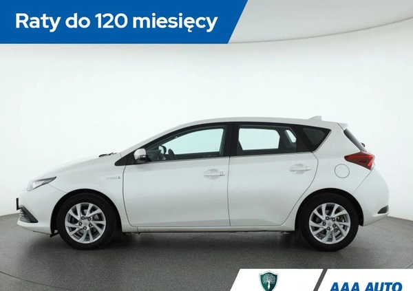 Toyota Auris cena 55000 przebieg: 105564, rok produkcji 2015 z Pułtusk małe 277